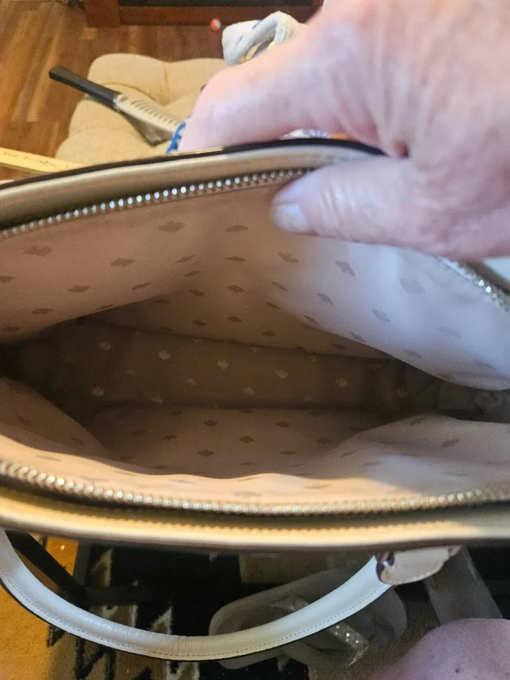 Kate Spade - Picture 8 of 9